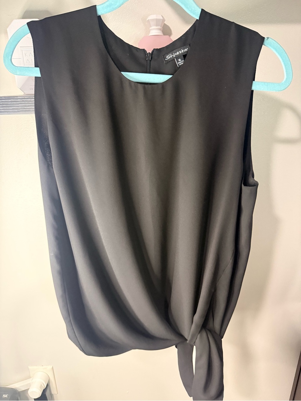 Shinestar Black Sleeveless Front Tie-Detail Camisole